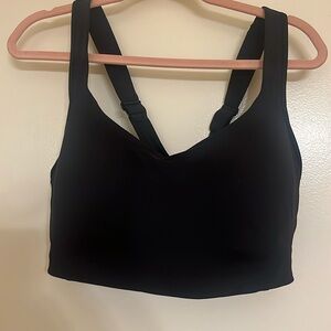 Lululemon All Powered Up bra NWT size 42DD
